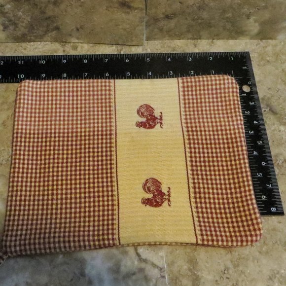 Kitchen Four Piece Farmhouse Design Kitchen Linens Set Rooster Plaid